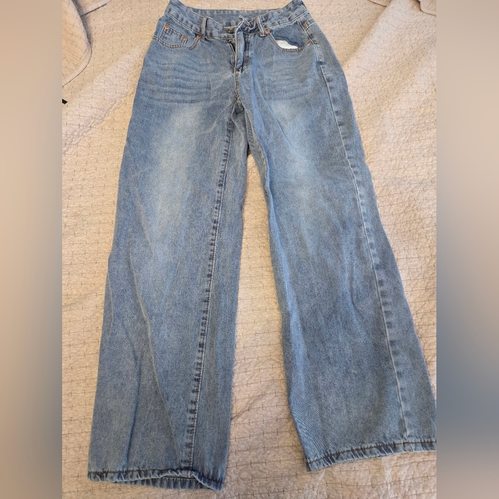 Womens Light Blue Jeans